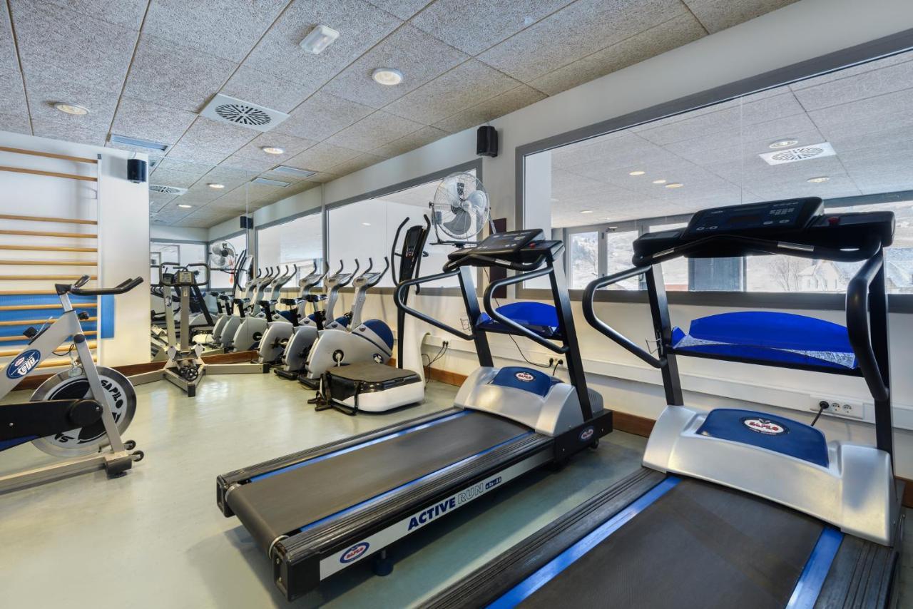 Hotel Saliecho Formigal Ngoại thất bức ảnh