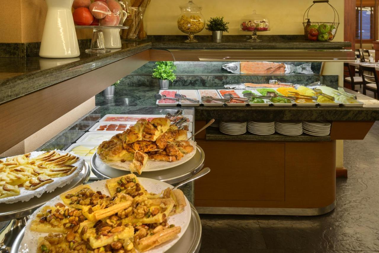 Hotel Saliecho Formigal Ngoại thất bức ảnh