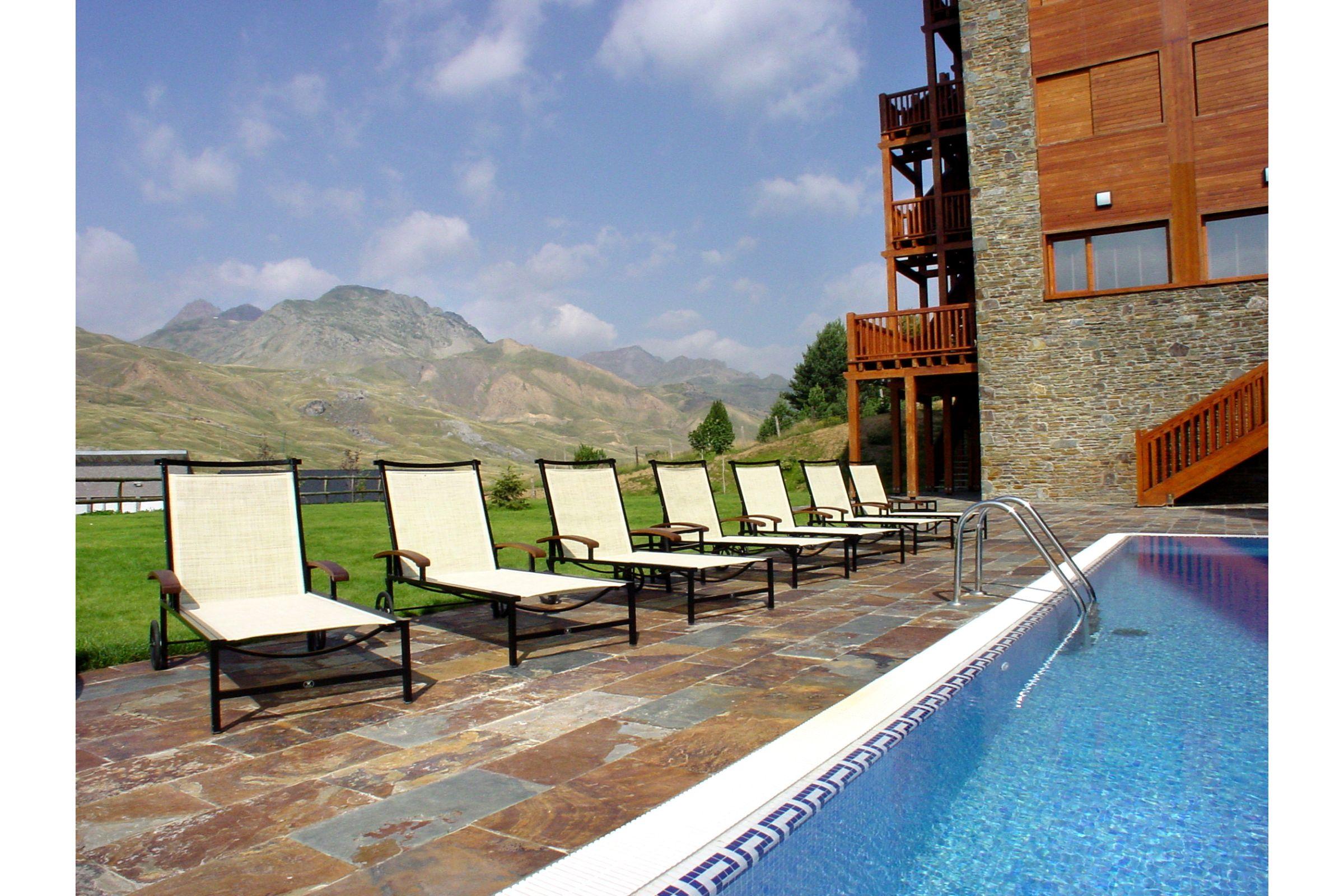 Hotel Saliecho Formigal Ngoại thất bức ảnh